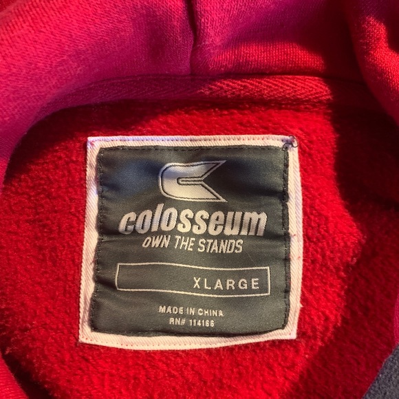 Wisconsin Badgers red pullover hoodie sweatshirt with front pockets XL - Picture 5 of 6